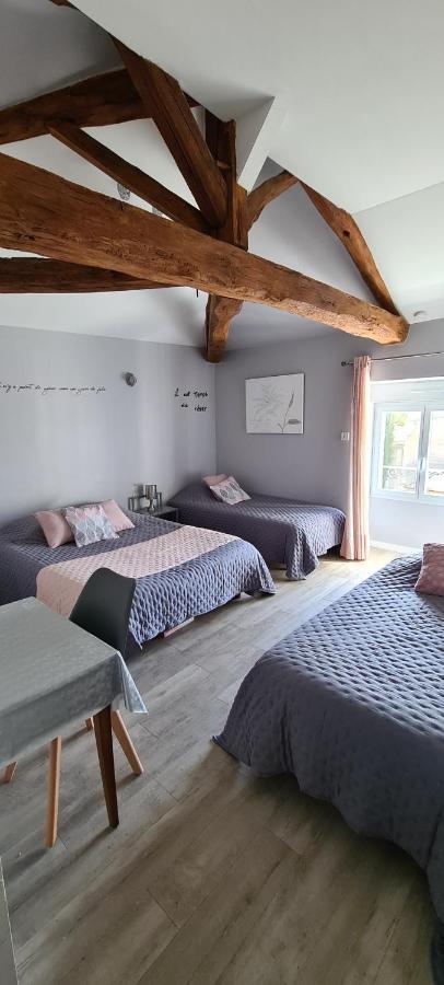 A La Gloriette Bed & Breakfast Neuville-de-Poitou Exterior photo